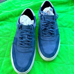 MENS COLE HAAN GRAND SERIES BLUE SUEDE